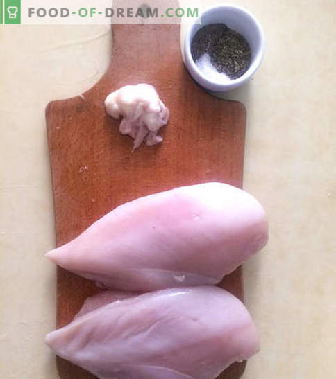 Kycklingbröst i en krämig ostsås med grönsaker - recept med foto
