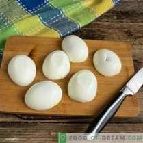 Enkelt ägg mellanmål med svamppate