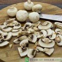 Говедско месо црниот дроб со печурки и зеленчук во рерната