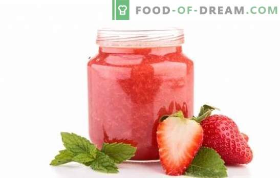 Jordgubbssylt utan matlagning - det är där sommarens smak! Recept av olika jordgubbar sylt utan att laga mat för ett sött liv