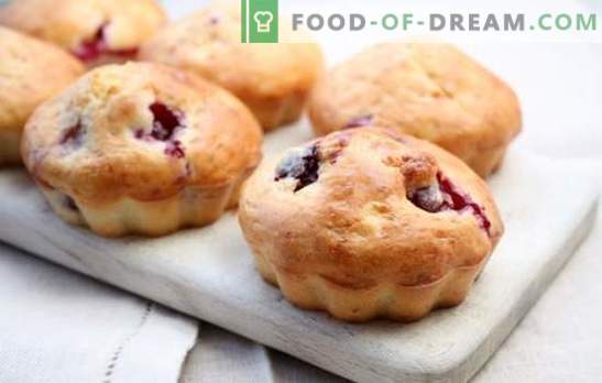Muffins med körsbär - alltid annorlunda, alltid utsökt! Varianter av deg och fyllmedel för 