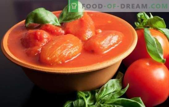 Tomater i sin egen juice för vintern: Liksom hälls som och blir oöverträffad! Recept av tomater i sin egen juice för vintern