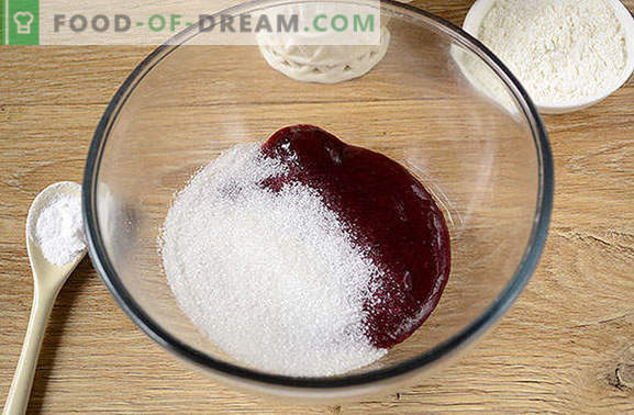 Kaka för sylt: En variation på teman av mager muffins med kokosmjölk. Författarens stegvis fotopskrift för en enkel tårta för sylt