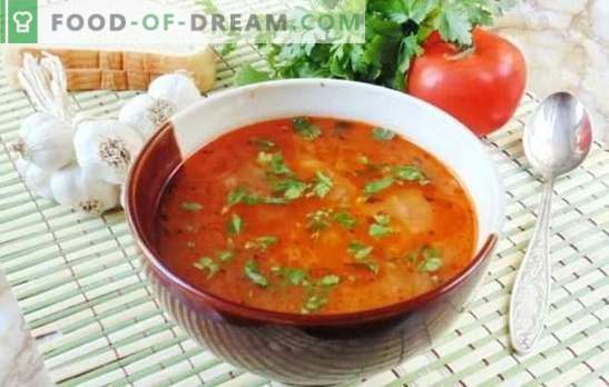 Lentesoppa Kharcho - välsmakande och utan kött! Recept smaksatta magert soppa kharcho med ris, tomater, adzhika, basilika, nötter