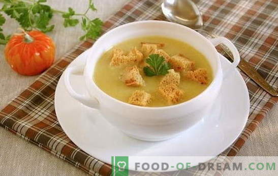 Creamsoppa med croutoner - en universell idé för lunch! Potatisgrädssoppa med croutoner och grönsaker, svamp, kyckling