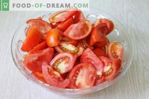Sallad för vintern av paprika och tomater med aspirin - den perfekta metoden för konservering