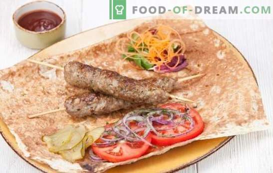 Pork lula kebab är det bästa alternativet till kebab. Recept fläsk lula kebab på grillen, i ugnen och pan
