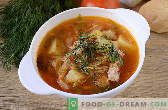 Soppa med färskkål i en långsam spis: Snabbt, lätt, gott! Författarens steg-för-steg foto recept för att laga kål från färskkål i en långsam spis