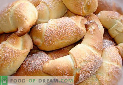 Bagels on sour cream - the best recipes. How to properly and tasty cook bagels on sour cream.
