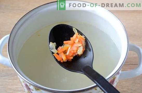 Soupe aux boulettes de porc émincées: recette photo! Soupe légère et nourrissante pour toute la famille en 45 minutes