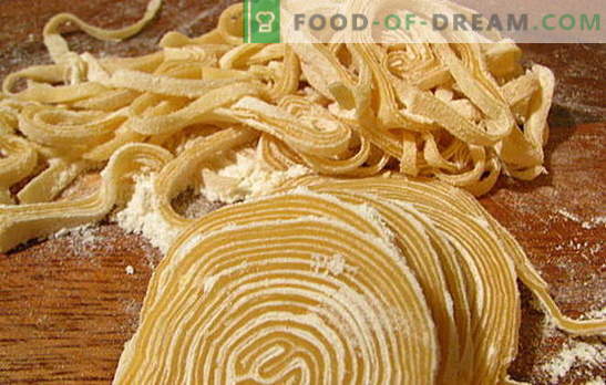 Hemlagad spaghetti: ett mästerverk av hemlagad mat! Hur man gör spagetti hemma: recept för näringsrik och ekonomisk mat