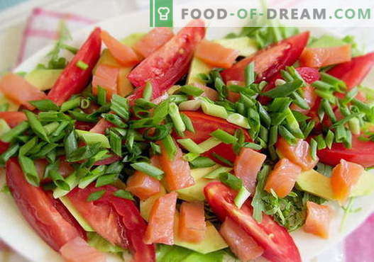 Sallad med lax och tomater - rätt recept. Snabb och god matlagningssallad med lax och tomater.