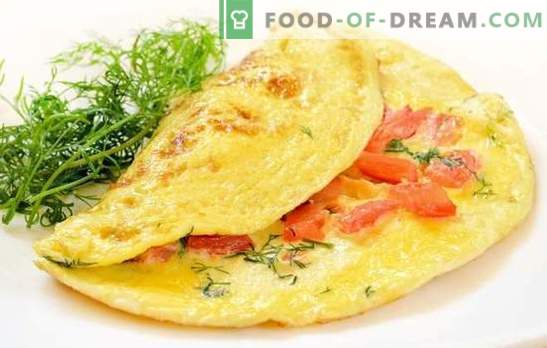 Omelett med tomater: traditionell frukost. Nourishing och diet omeletter med tomater, ost, svamp, skinka, pita