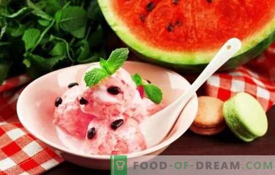 Vattenmelon glass - sommarkylning! De bästa recepten för vattenmelon glass med grädde, mjölk, yoghurt, melon, bananer