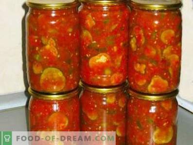 Gurkor i tomatsås för vintern